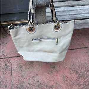 KORS Roomy Elegant Cream Tote Bag, lots of pouches and pockets, gold metal trim.